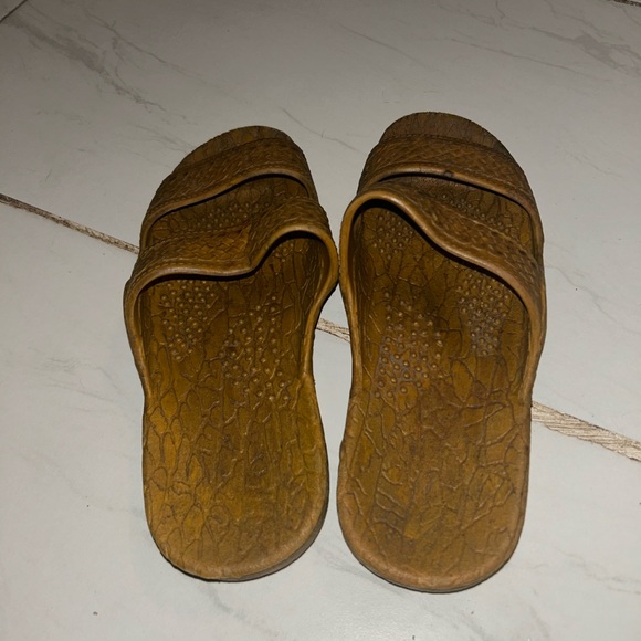 Sandals - Picture 5 of 5